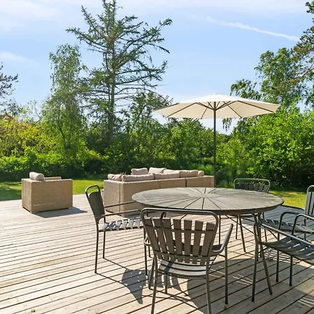 Casa vacanze Charming And Child-friendly Summer House