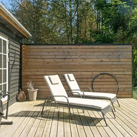 Charming And Childfriendly Summerhouse Near Græsted