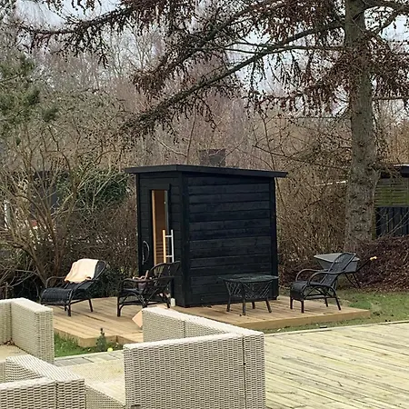 Charmigt Och Barnvänligt Sommarhus